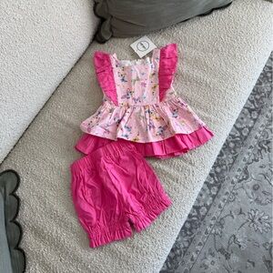 Vanluke Cotton Butterfly Print Top and Bloomers🤍